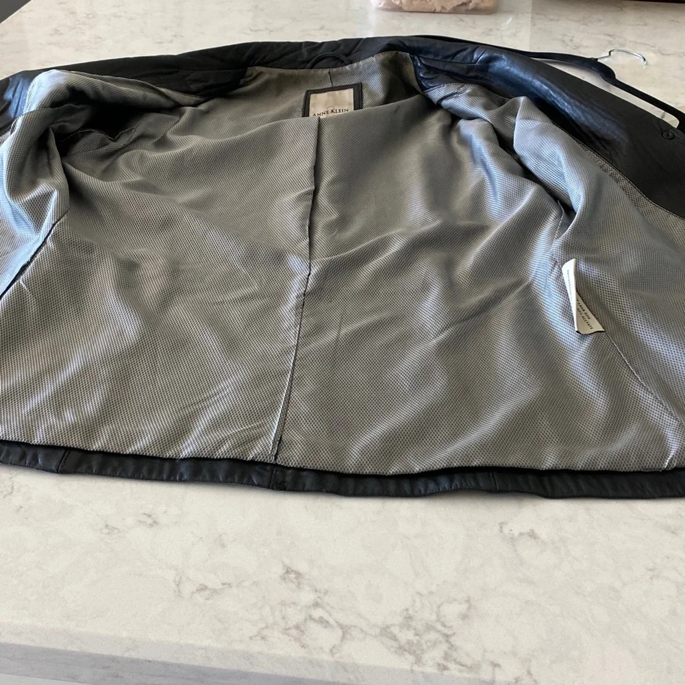 Y2K Lamb Skin Black Leather Blazer Style Jacket by Anne Klein size M